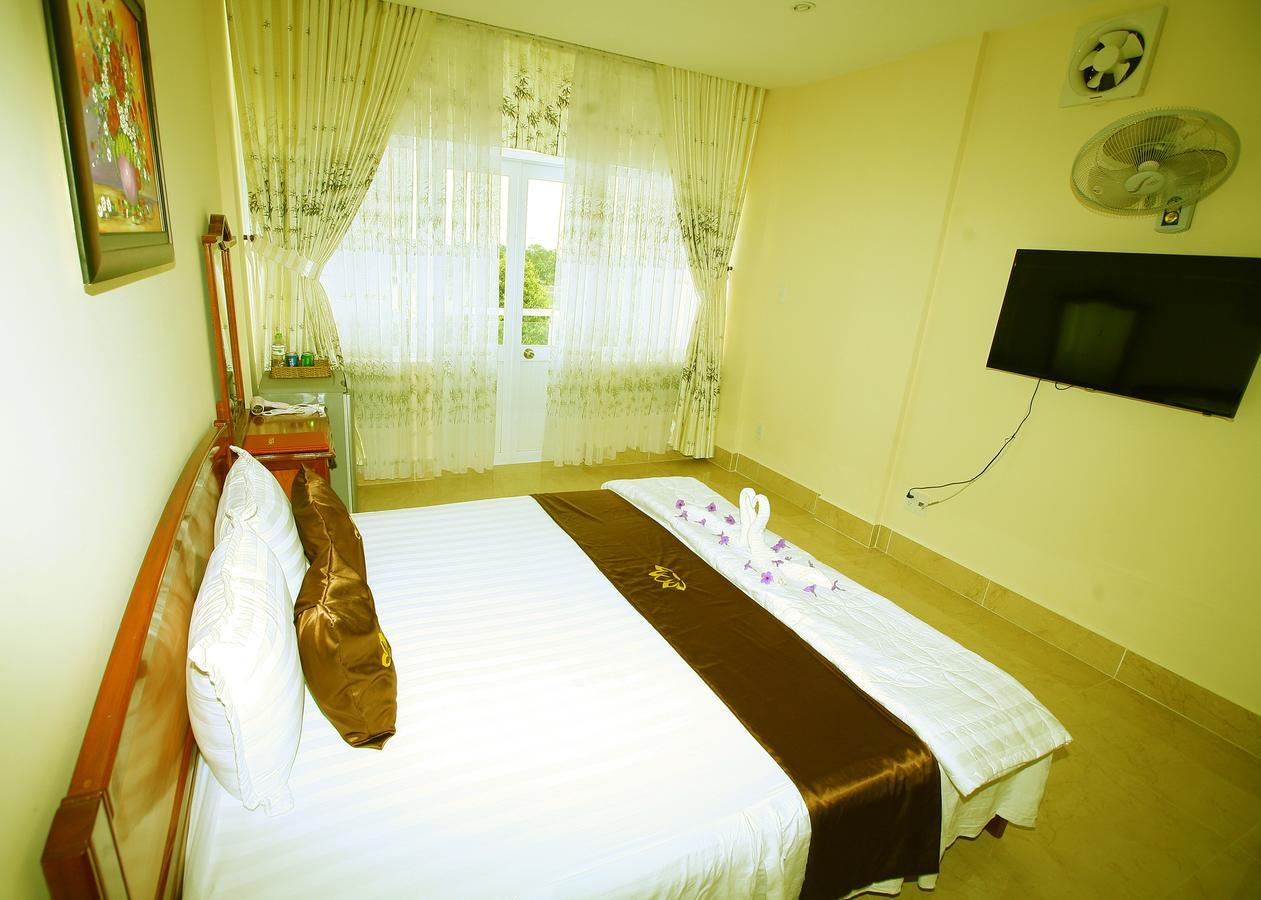 Huong Sen Hotel Cao Lãnh Extérieur photo
