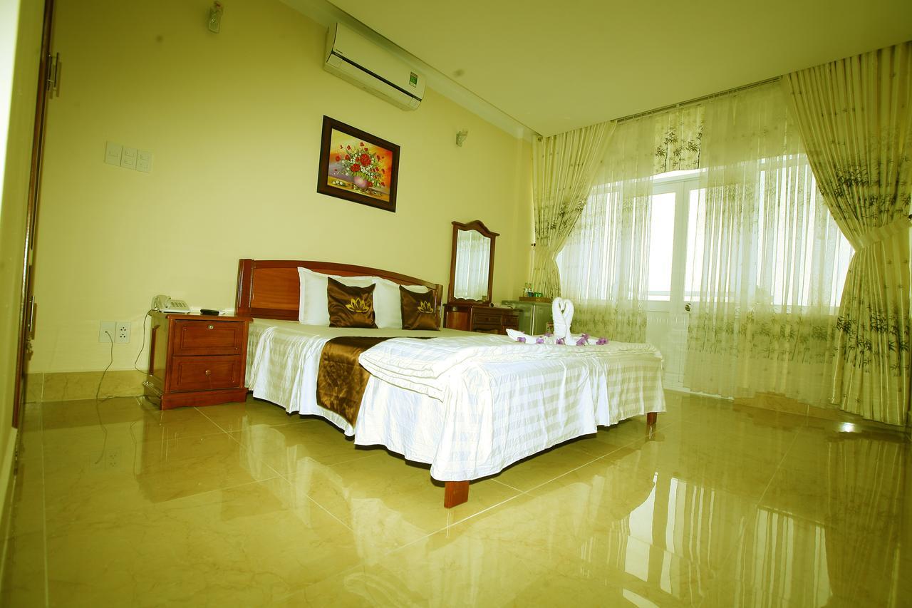 Huong Sen Hotel Cao Lãnh Extérieur photo