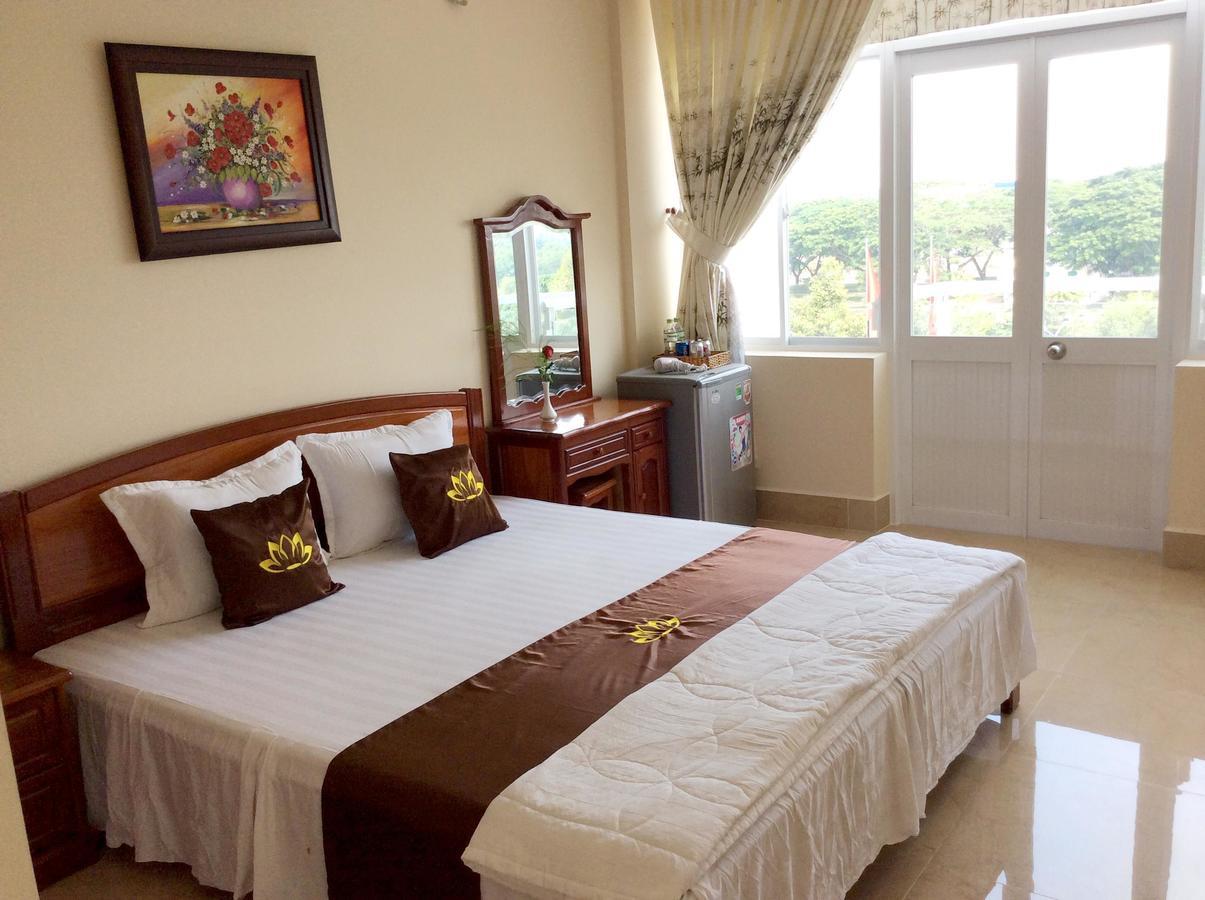 Huong Sen Hotel Cao Lãnh Extérieur photo